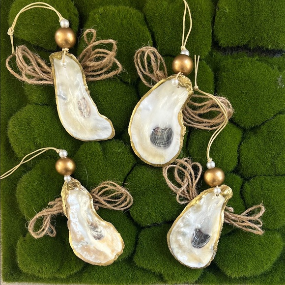 Other - 4 Gold Oyster Shell Angel Ornaments